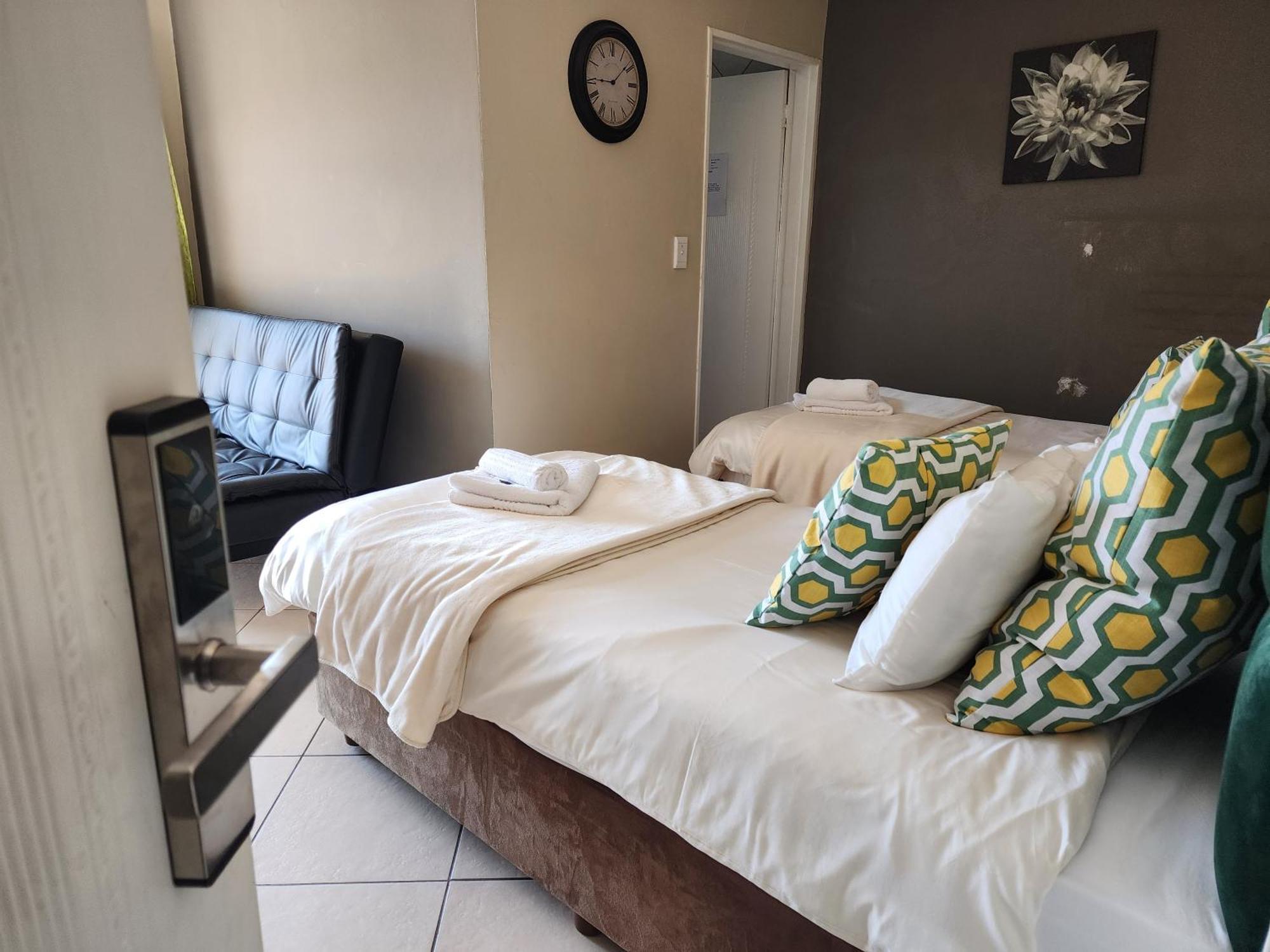 Southy Inn By The Lake Benoni Kamer foto
